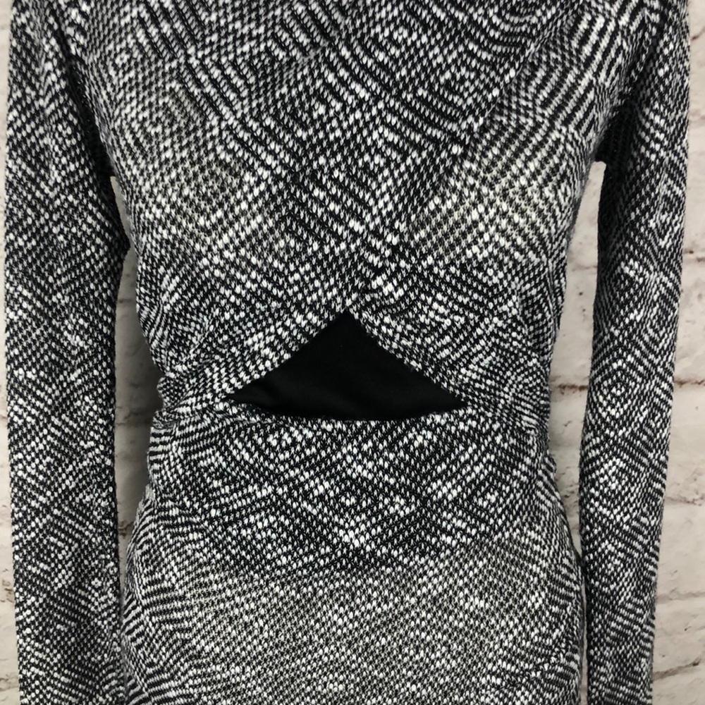 NWOT Black Bead Bodycon Dress Sz Small - Picture 4 of 7